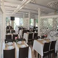 Beach Club 阿德拉桑